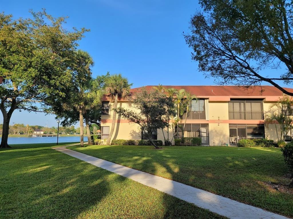 2744 S Carambola Circle 1919, Coconut Creek, FL 33066, Coconut Creek