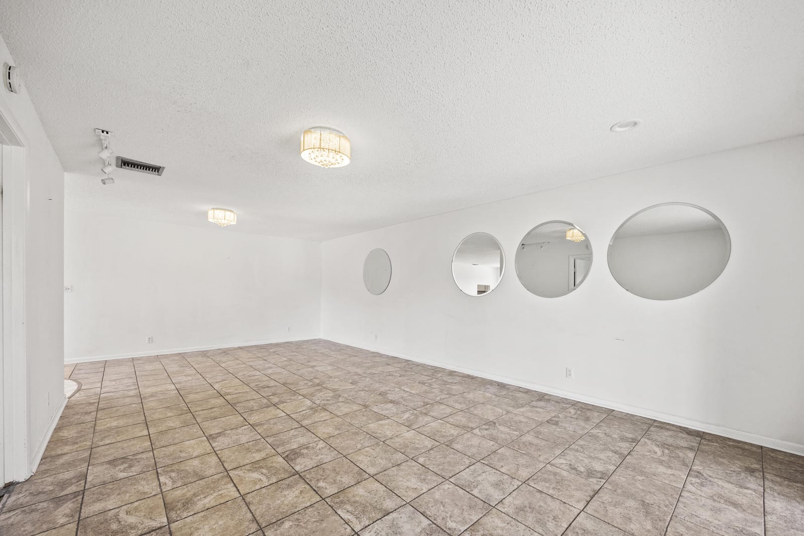 101 Lake Susan Drive, West Palm Beach, FL 33411 photo 19