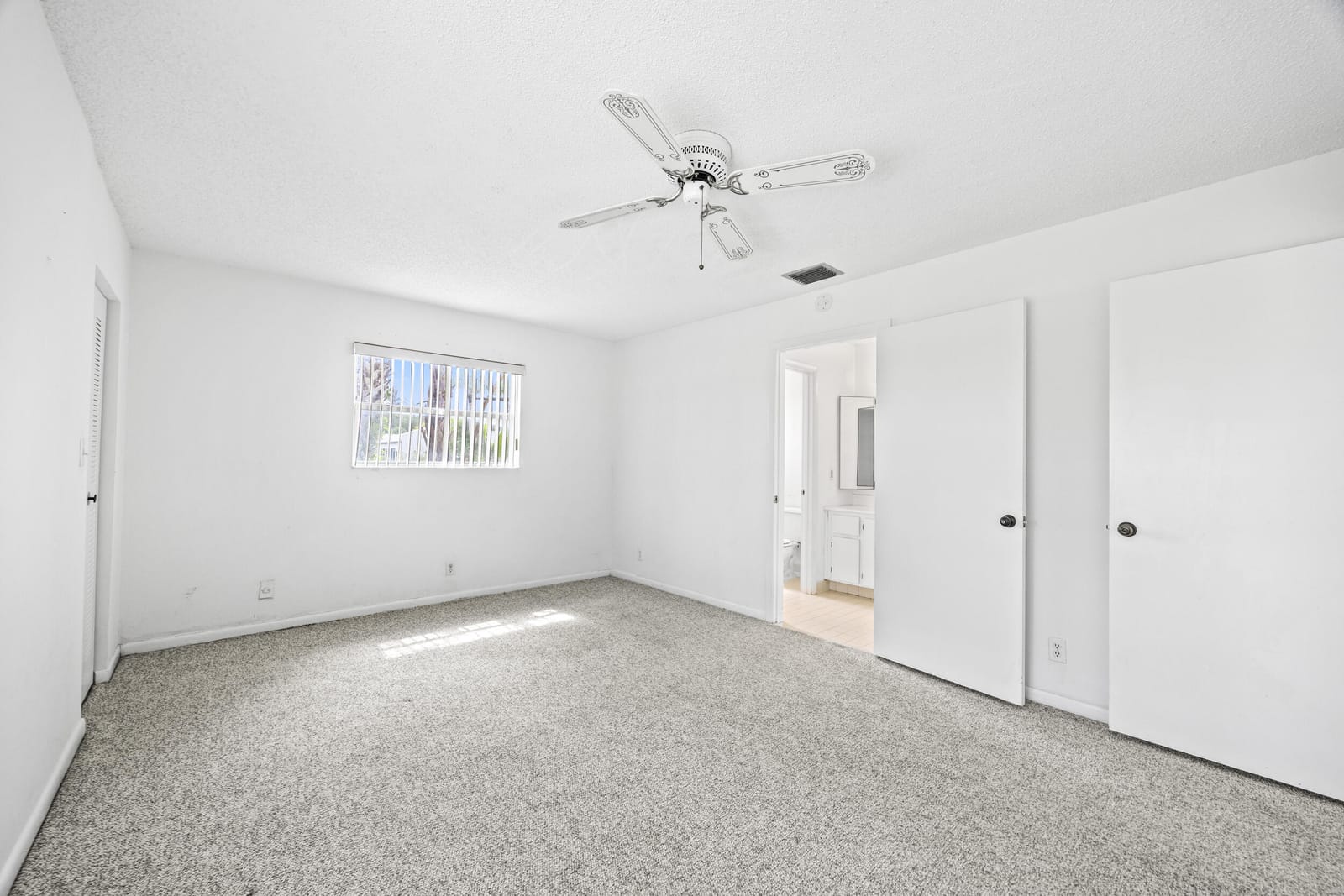 101 Lake Susan Drive, West Palm Beach, FL 33411 photo 29