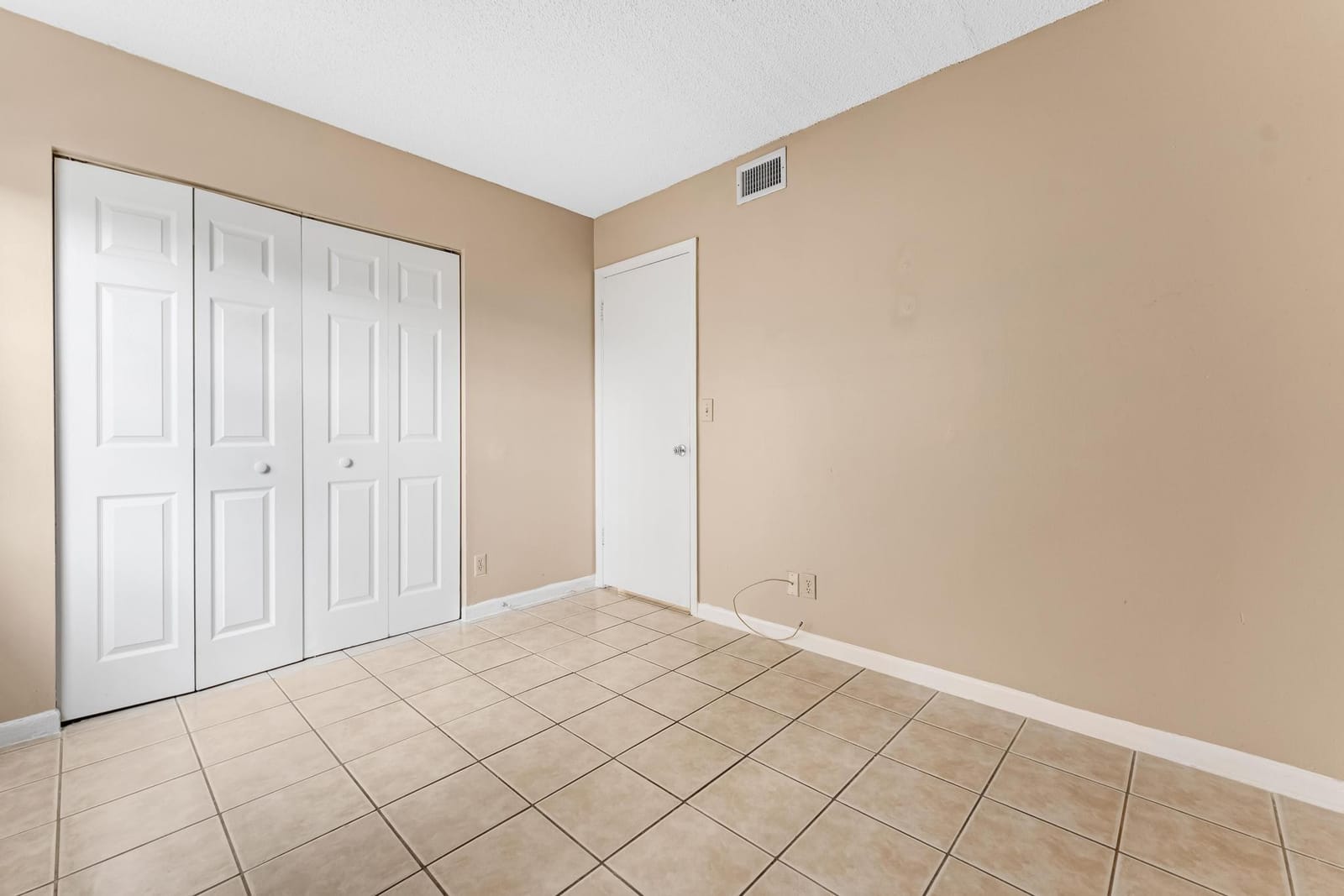 1018 Twin Lakes Drive 21-A, Coral Springs, FL 33071 photo 21
