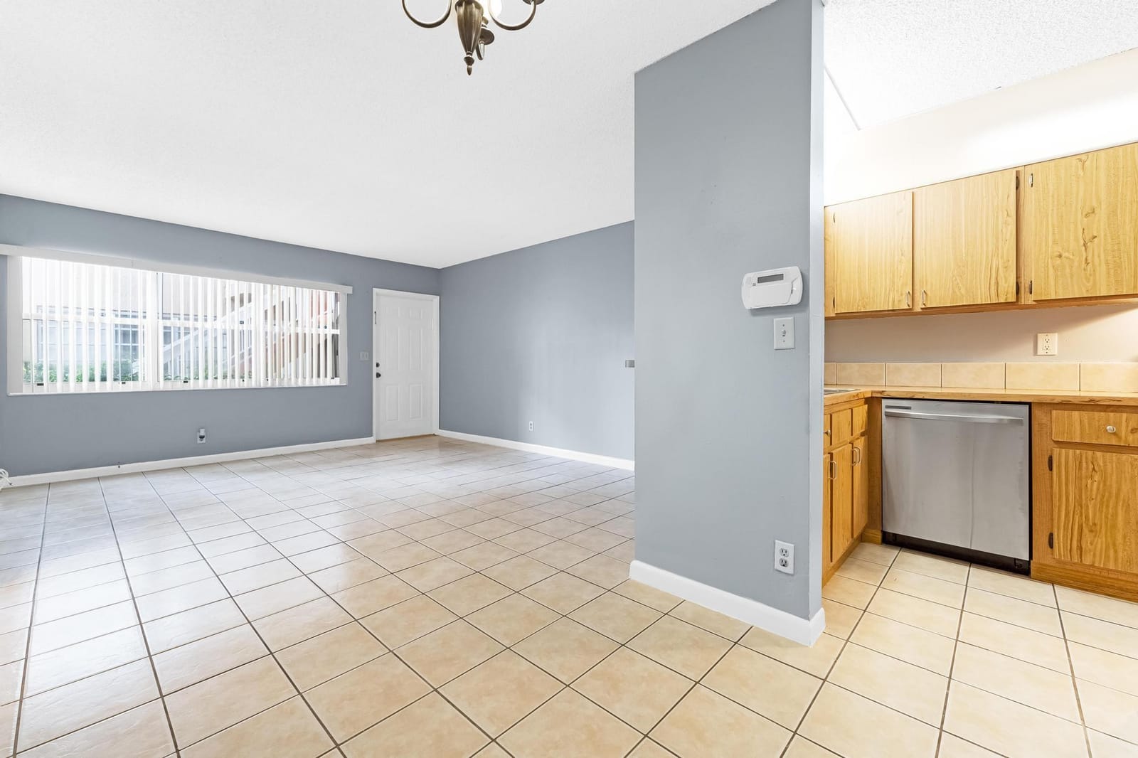 1018 Twin Lakes Drive 21-A, Coral Springs, FL 33071 photo 26