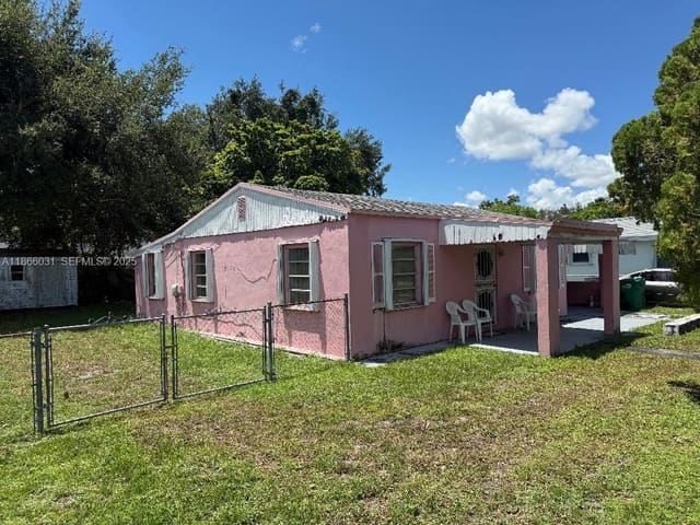 2370 NW 96th Street, sold in East Gulfair, Miami, FL