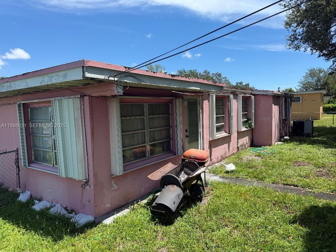 2370 NW 96th Street, Miami, FL 33147 photo 13