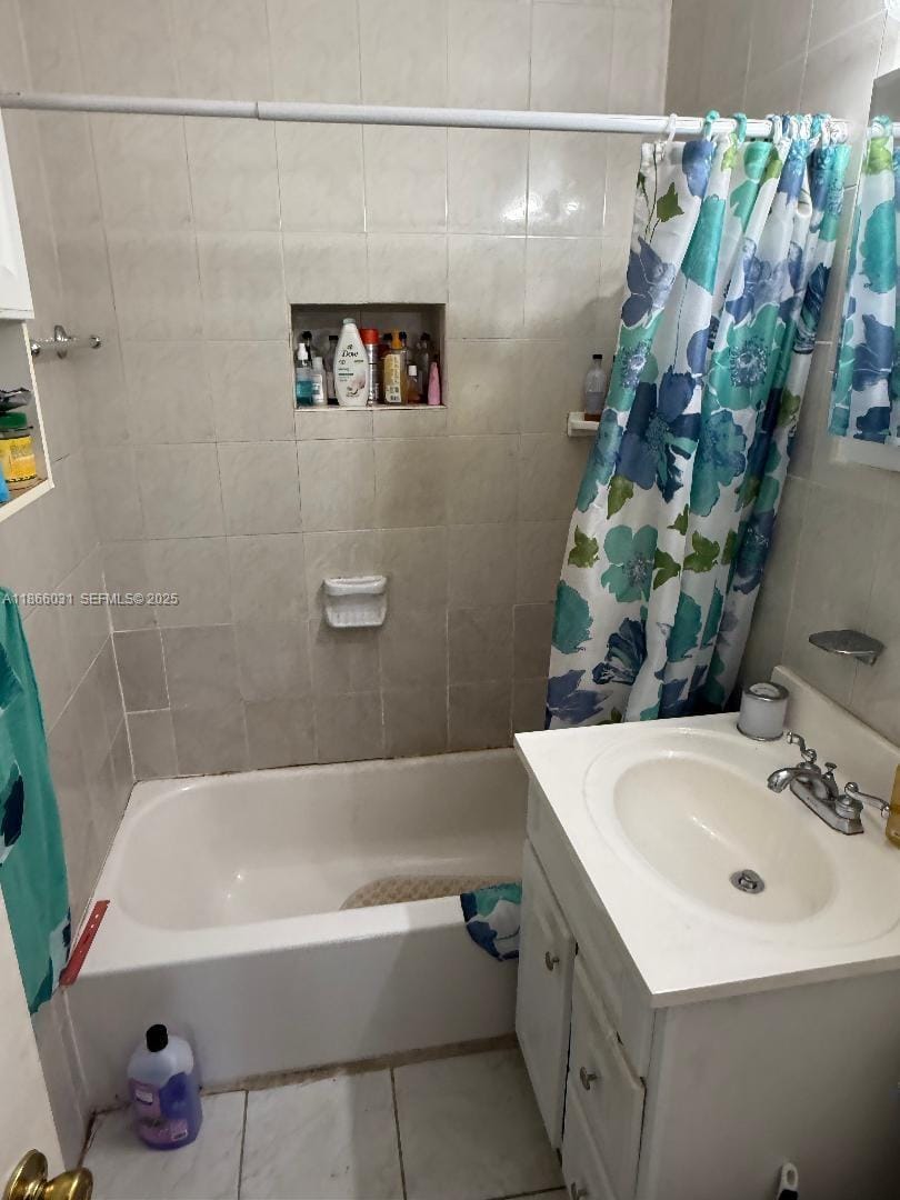 2370 NW 96th Street, Miami, FL 33147 photo 8
