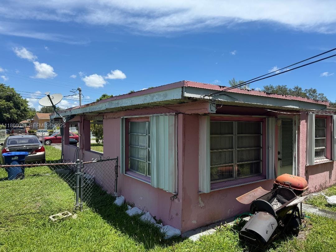2370 NW 96th Street, Miami, FL 33147 photo 9