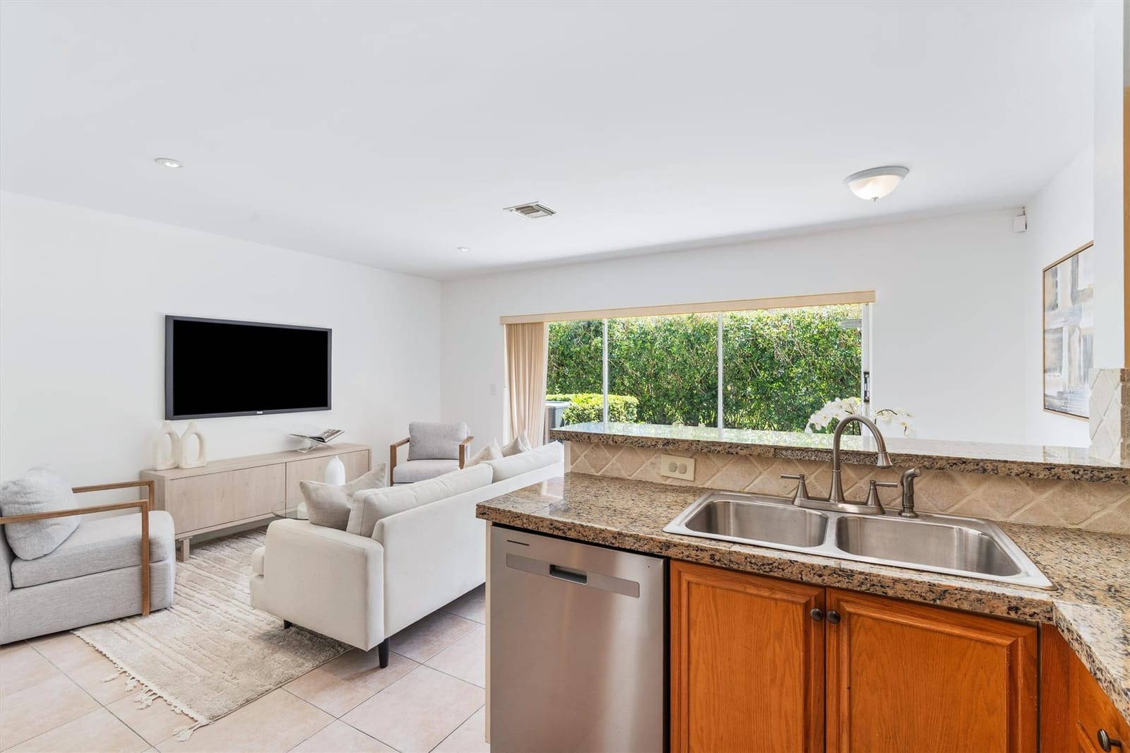 10108 Royal Palm Boulevard 105-B, Coral Springs, FL 33065 photo 8
