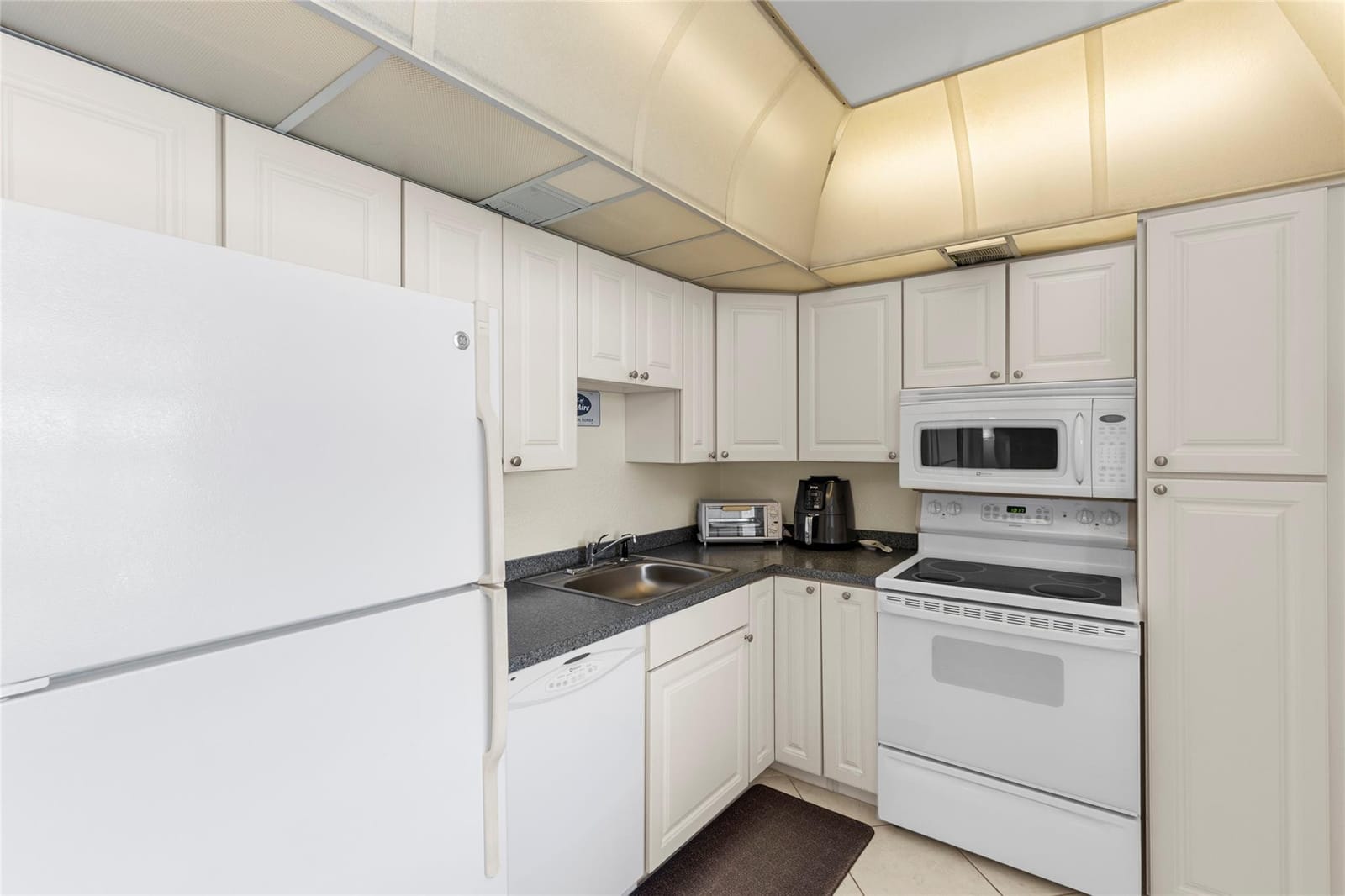 3100 N Palm Aire Drive 803, Pompano Beach, FL 33069 photo 14