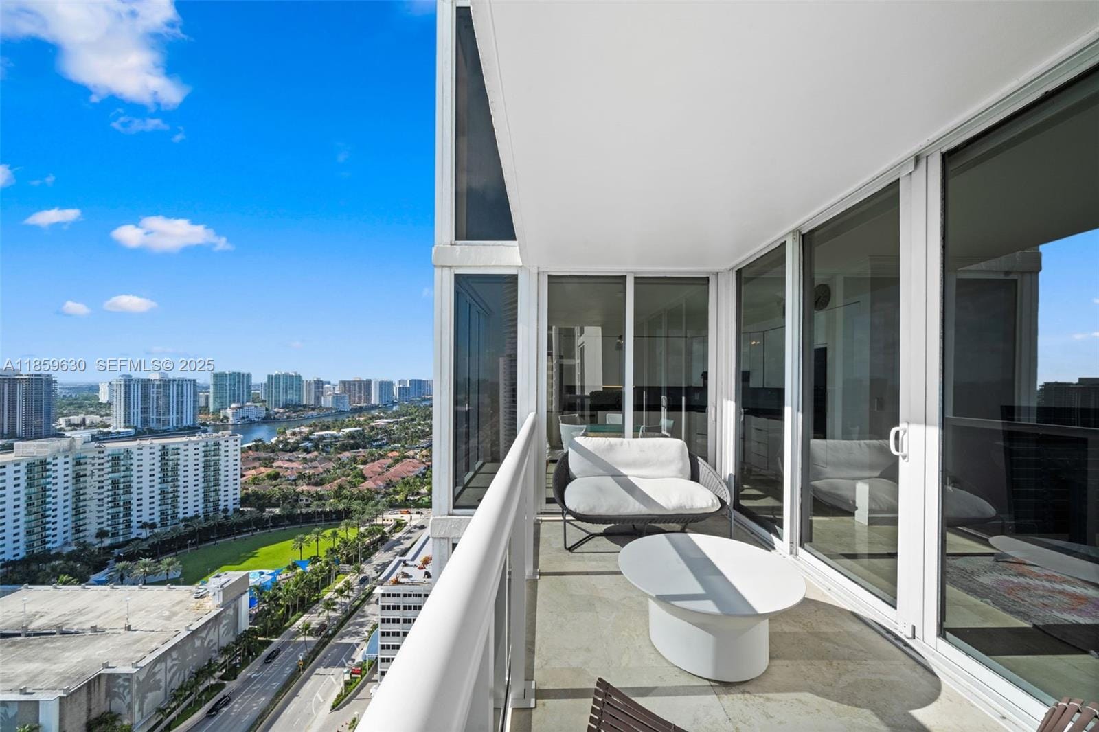 19111 Collins Avenue 2704, Sunny Isles Beach, FL 33160 photo 17