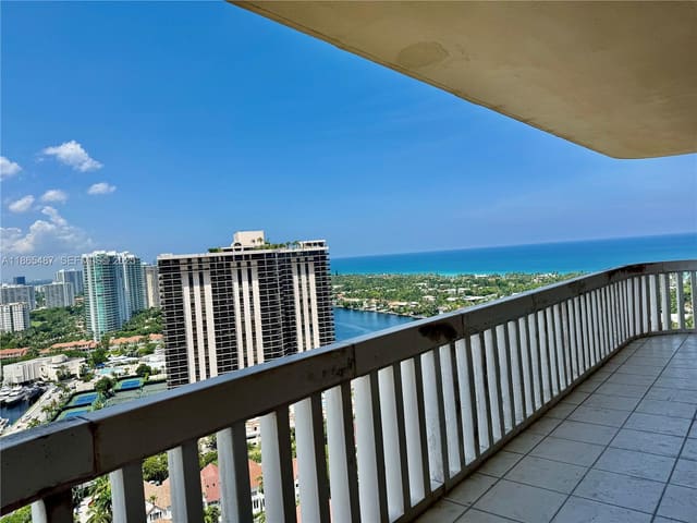 19355 Turnberry Way 26C, sold in Turnberry Towers Condo, Aventura, FL