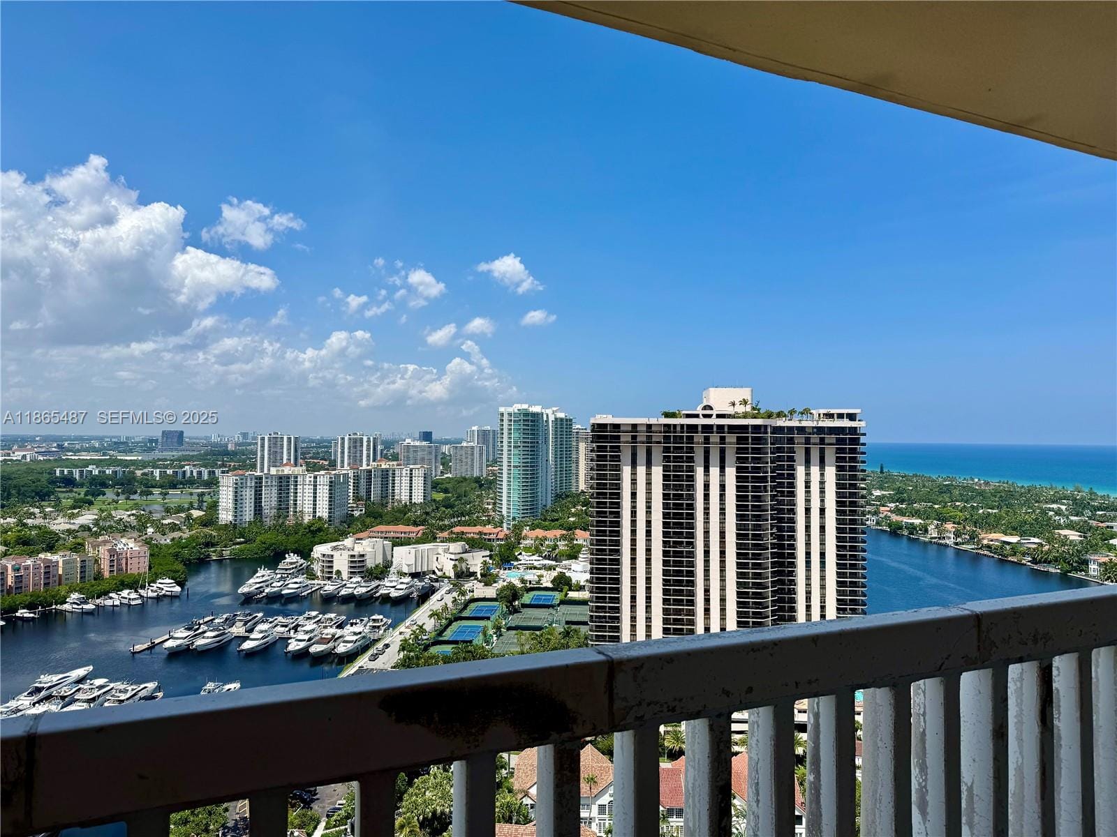 19355 Turnberry Way 26C, Aventura, FL 33180 photo 2