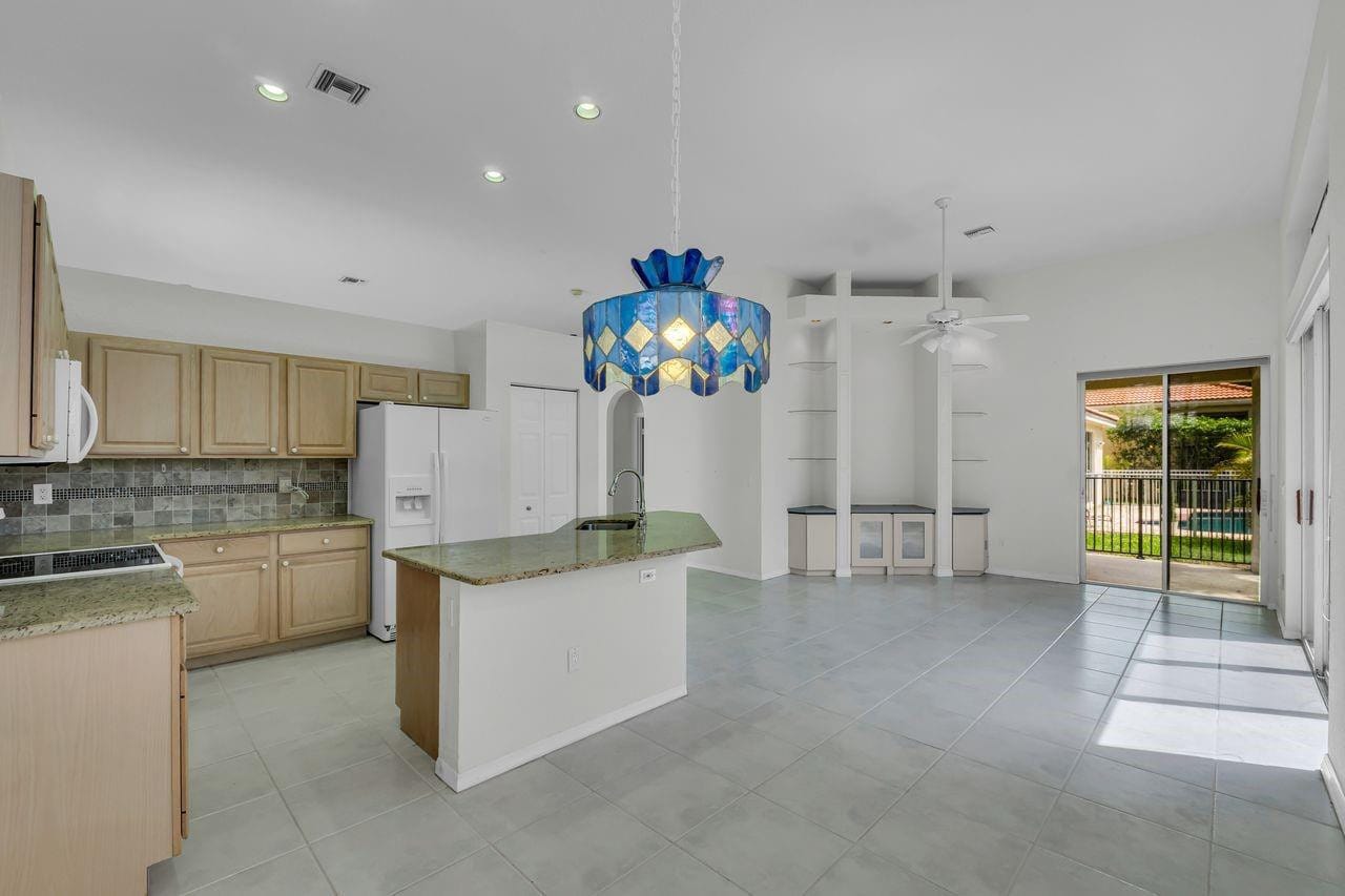 7665 NW 71st Terrace, Parkland, FL 33067 photo 15