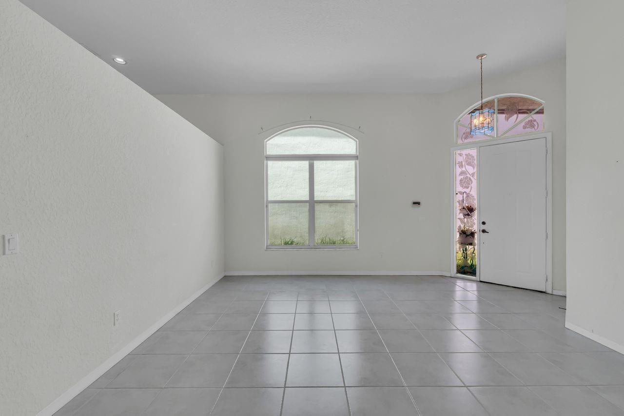 7665 NW 71st Terrace — photo 7