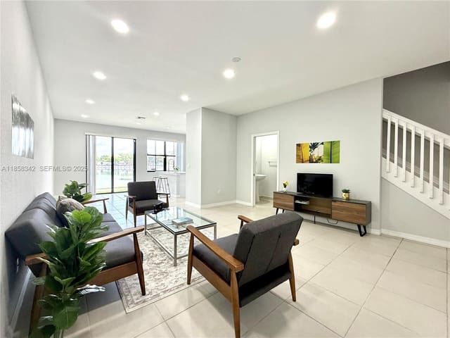 1047 NW 33rd Manor, sold in New Covenant Church Plat, Pompano Beach, FL