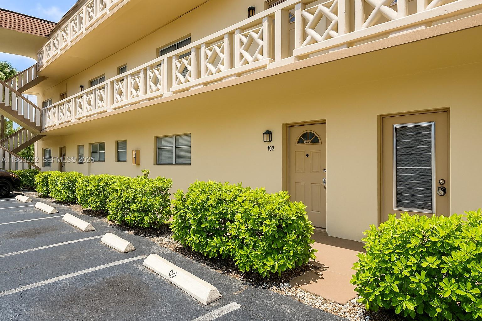 5071 W Oakland Park Boulevard 103, Lauderdale Lakes, FL 33313, Lauderdale Lakes