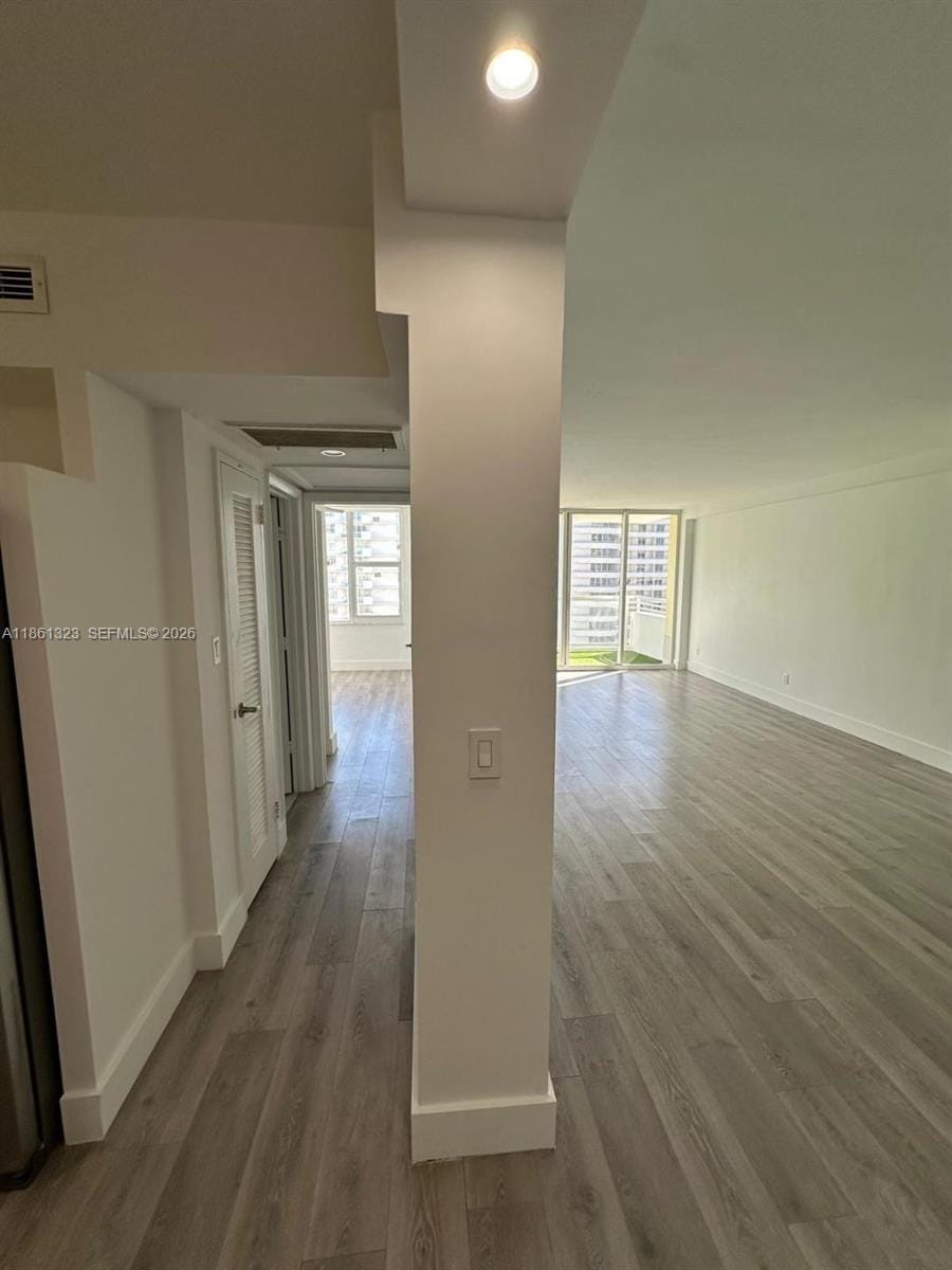 5600 Collins Avenue 11W — photo 4