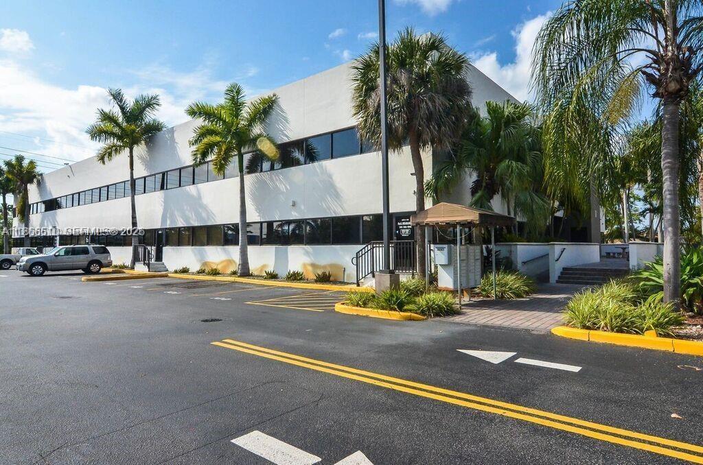 5600 SW 135th Avenue, Miami, FL 33183, Miami