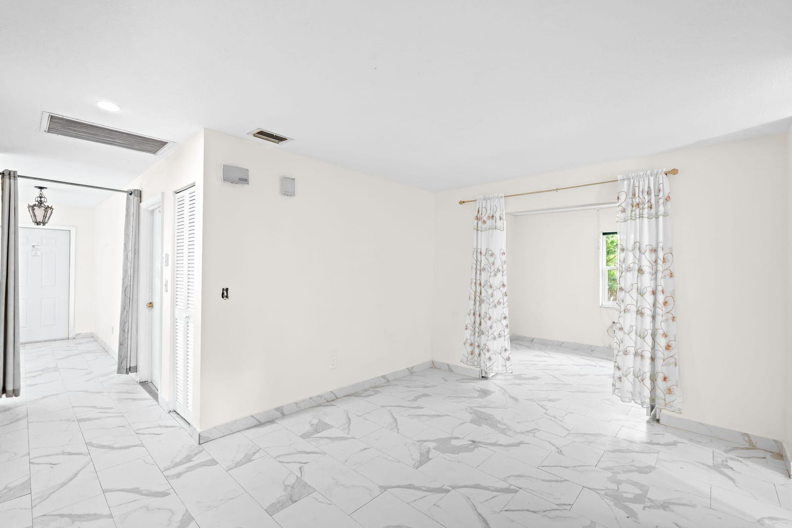 1460 Woodcrest Road E, West Palm Beach, FL 33417 photo 15