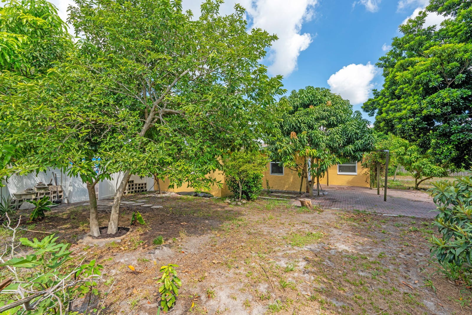1460 Woodcrest Road E, West Palm Beach, FL 33417 photo 21