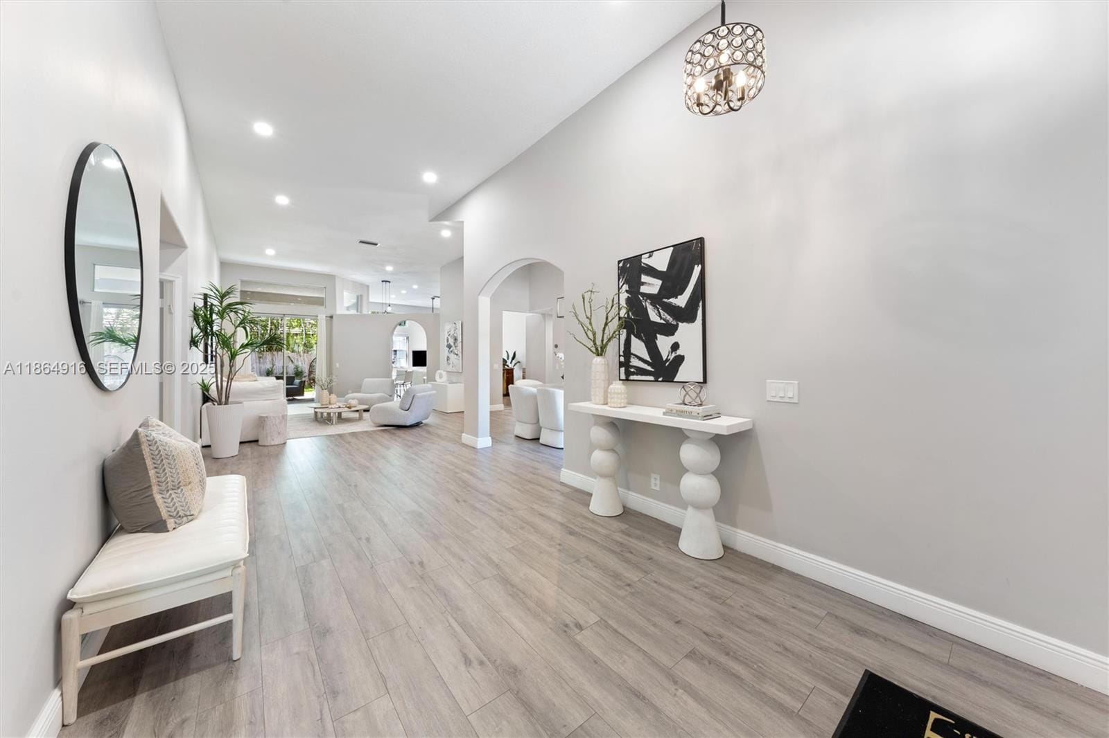 2587 Jardin Court — photo 3