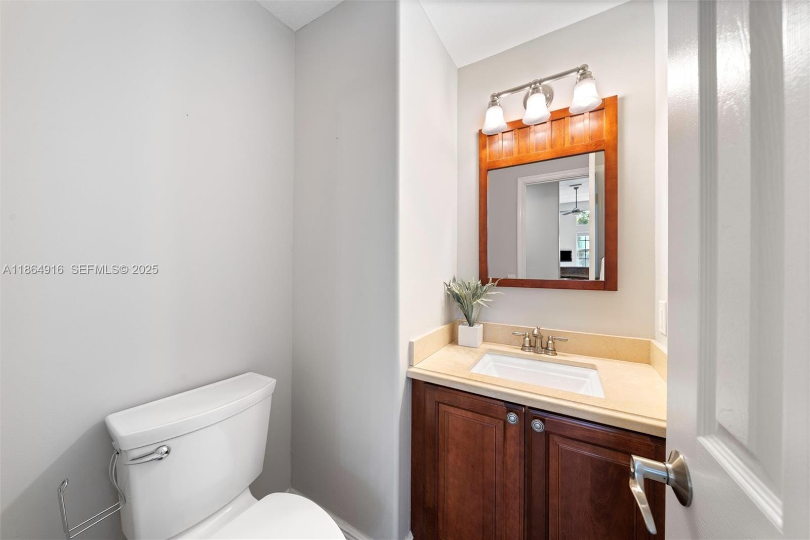 2587 Jardin Court, Weston, FL 33327 photo 23