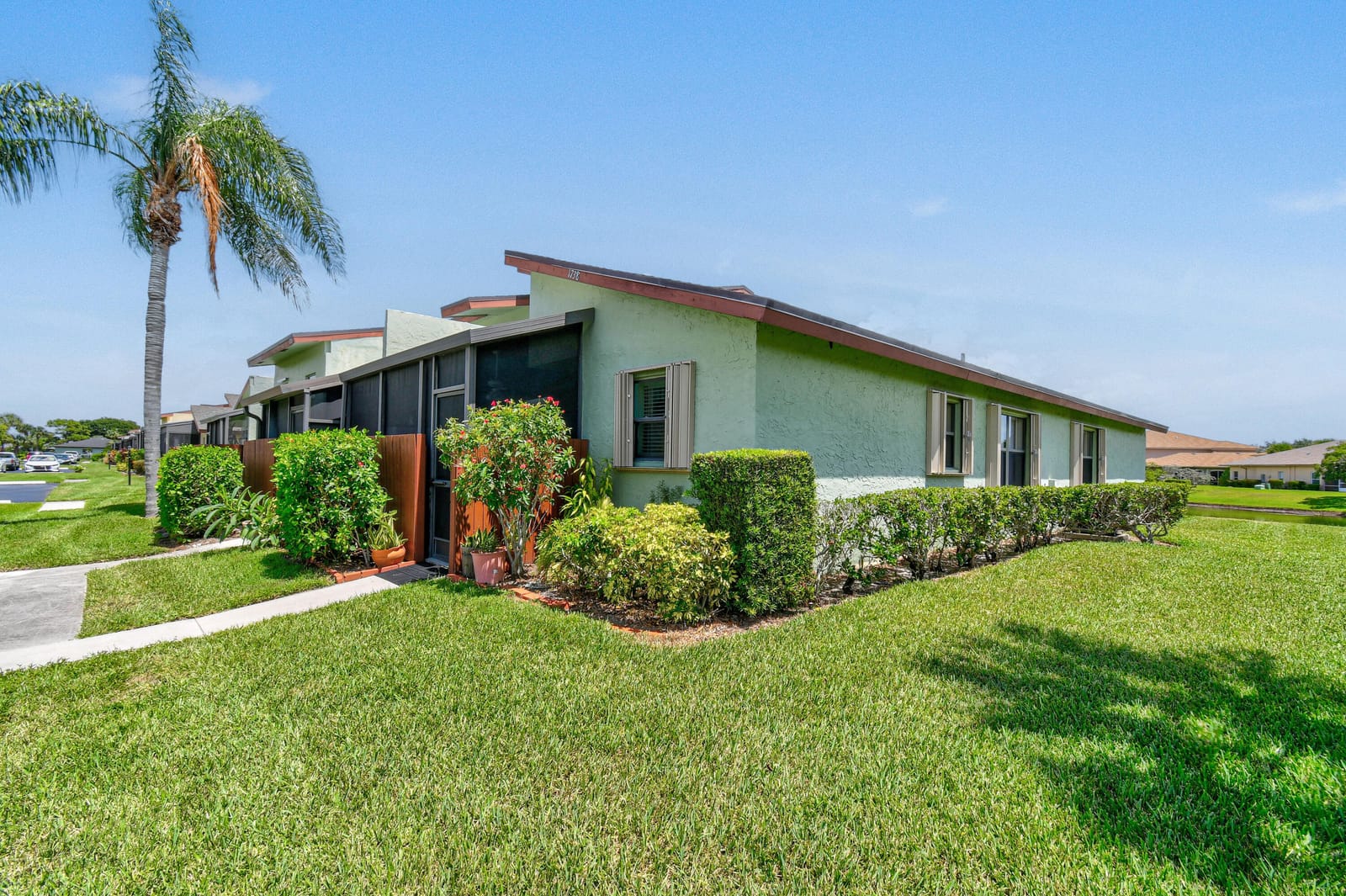 1738 W Royal Tern Lane 4, Fort Pierce, FL 34982 photo 2