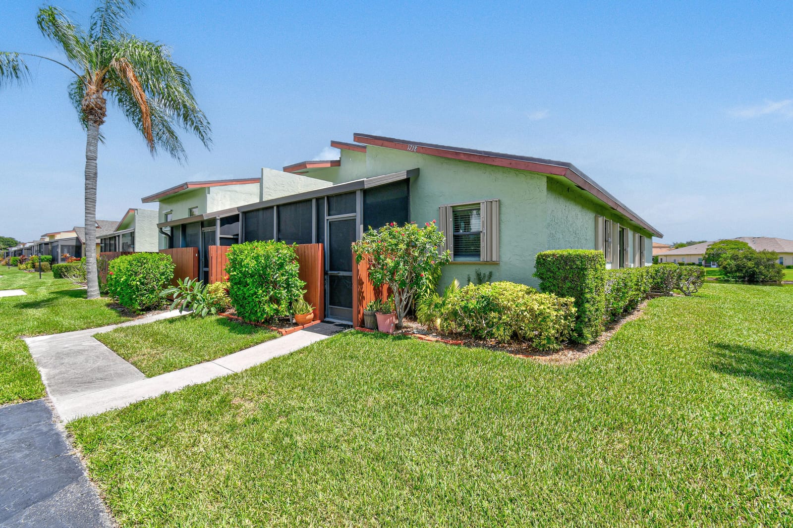 1738 W Royal Tern Lane 4, Fort Pierce, FL 34982 photo 3