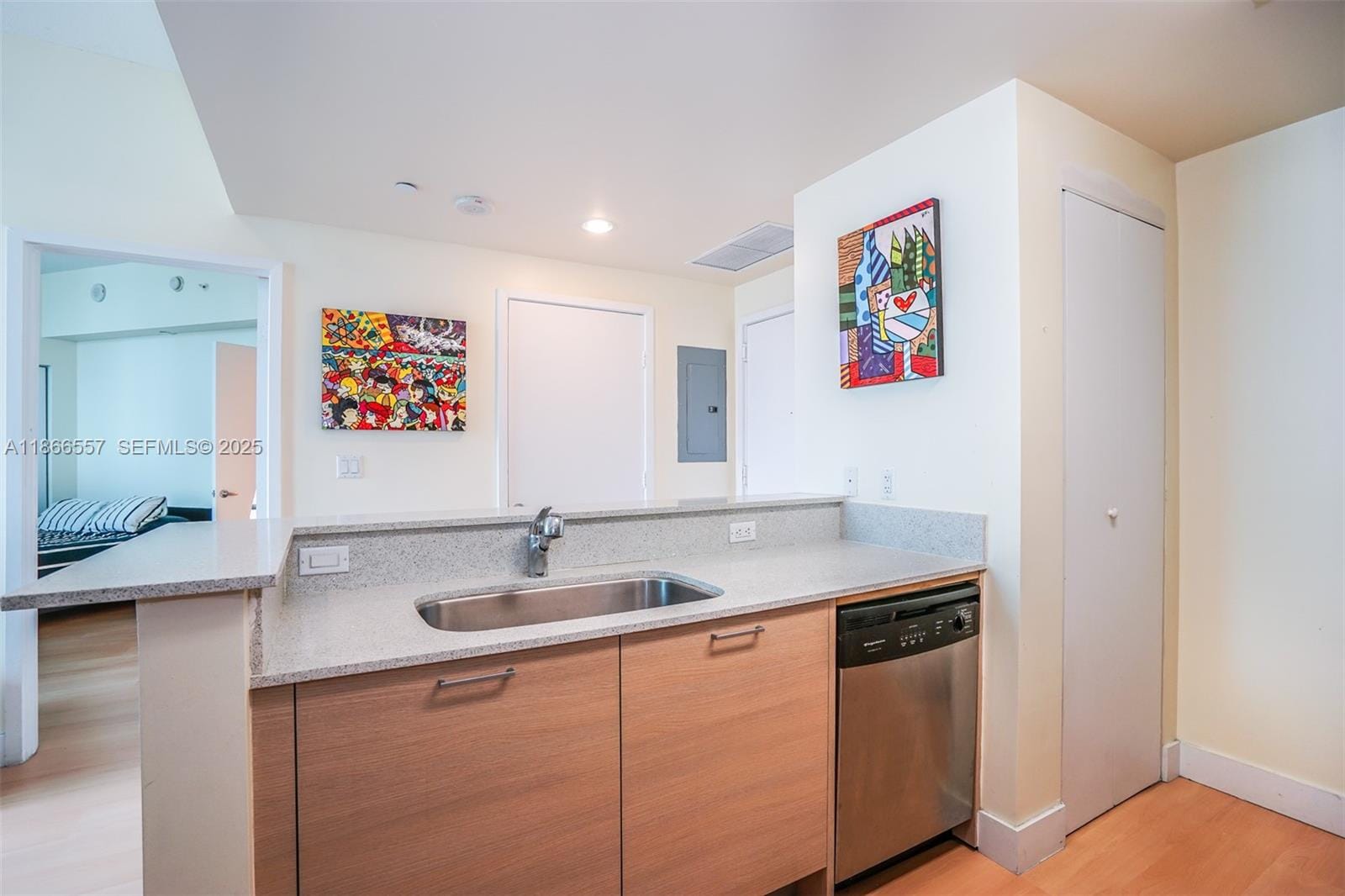 350 NE 24th Street 903, Miami, FL 33137 photo 9