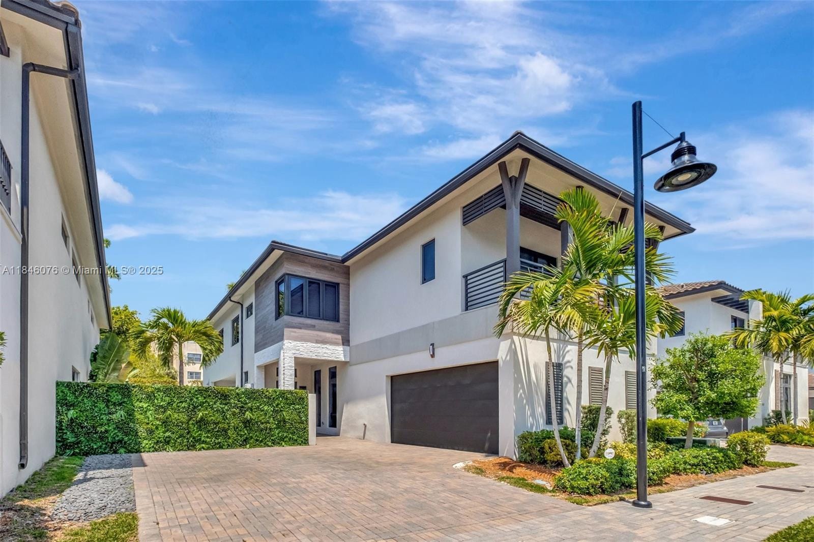 8169 NW 48th Terrace, Doral, FL 33166
