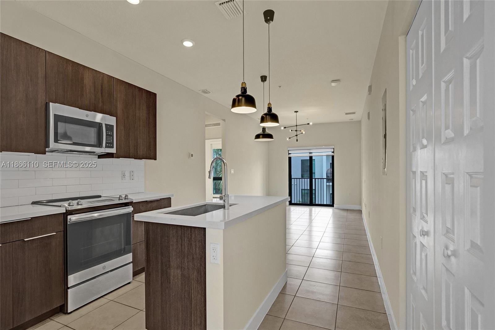 4740 NW 84th Court 42, Doral, FL 33166 photo 8