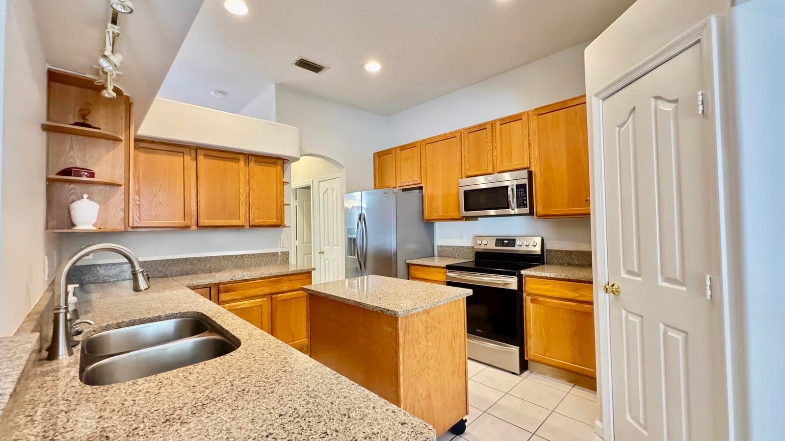 3975 SE Old Saint Lucie Boulevard, Stuart, FL 34996 photo 10