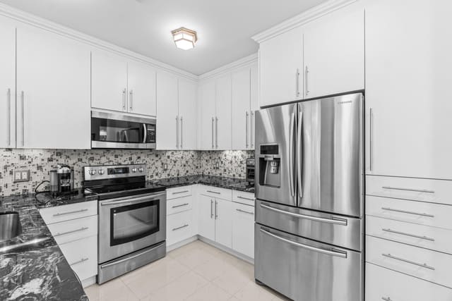 16898 Isle Of Palms Drive D, sold in Cypress Isle  / Polo Club, Delray Beach, FL