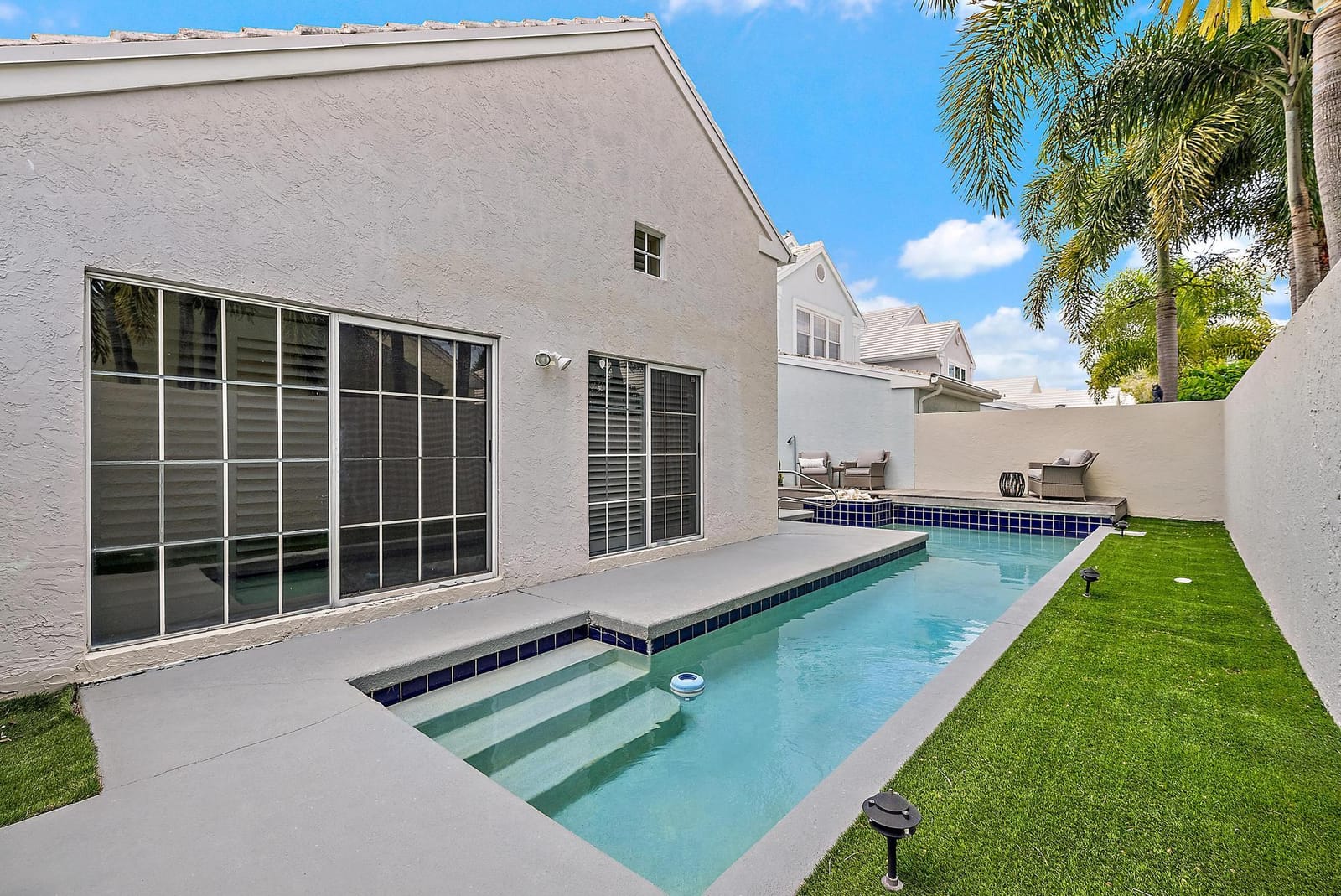 41 Windsor Lane, Palm Beach Gardens, FL 33418 photo 2