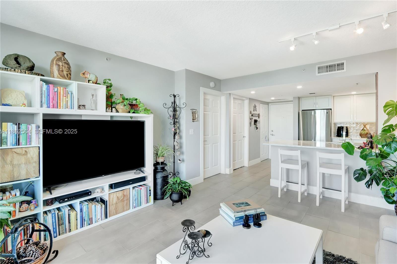 3000 Coral Way 1105 — photo 5