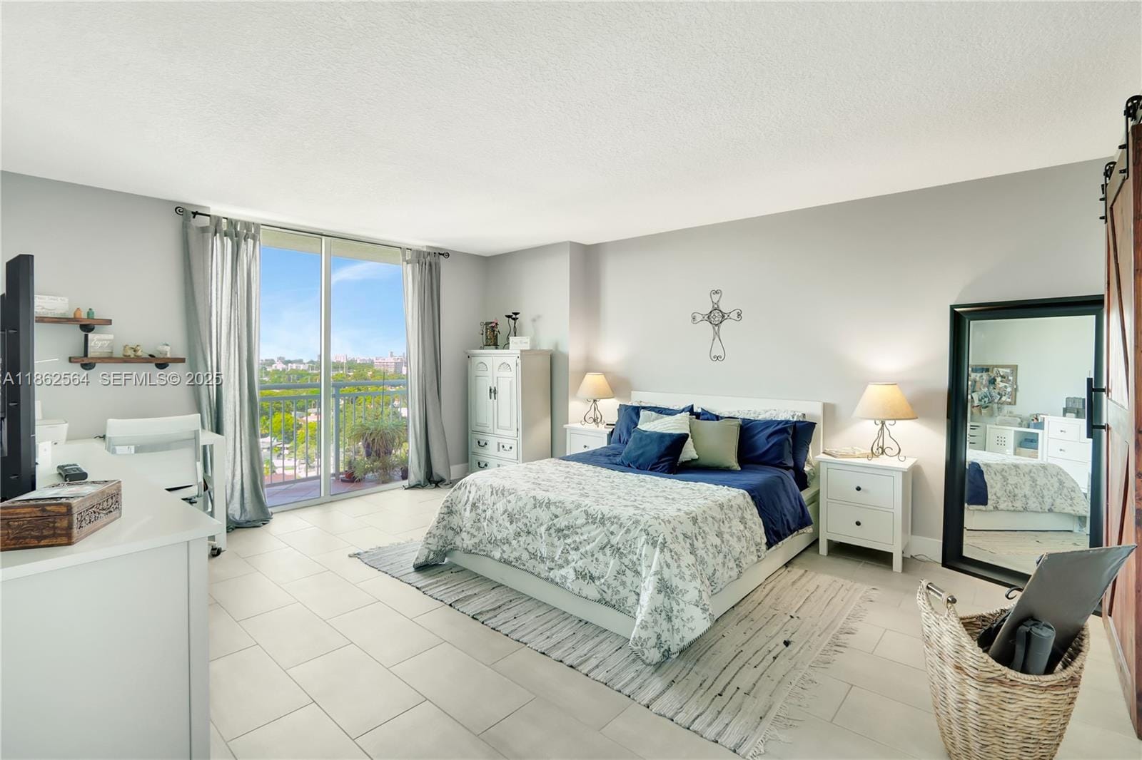 3000 Coral Way 1105 — photo 7