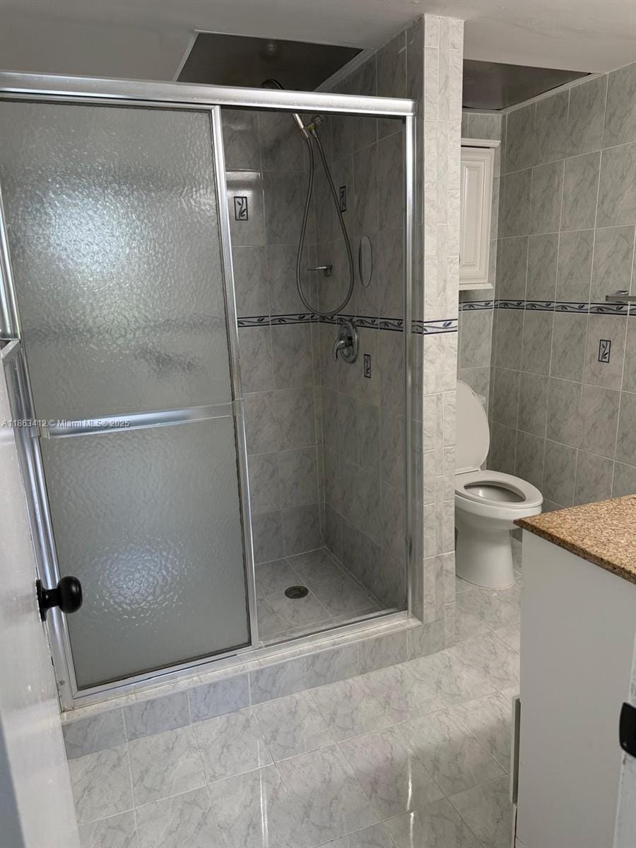 10000 NW 80th Court 2124, Hialeah Gardens, FL 33016 photo 10