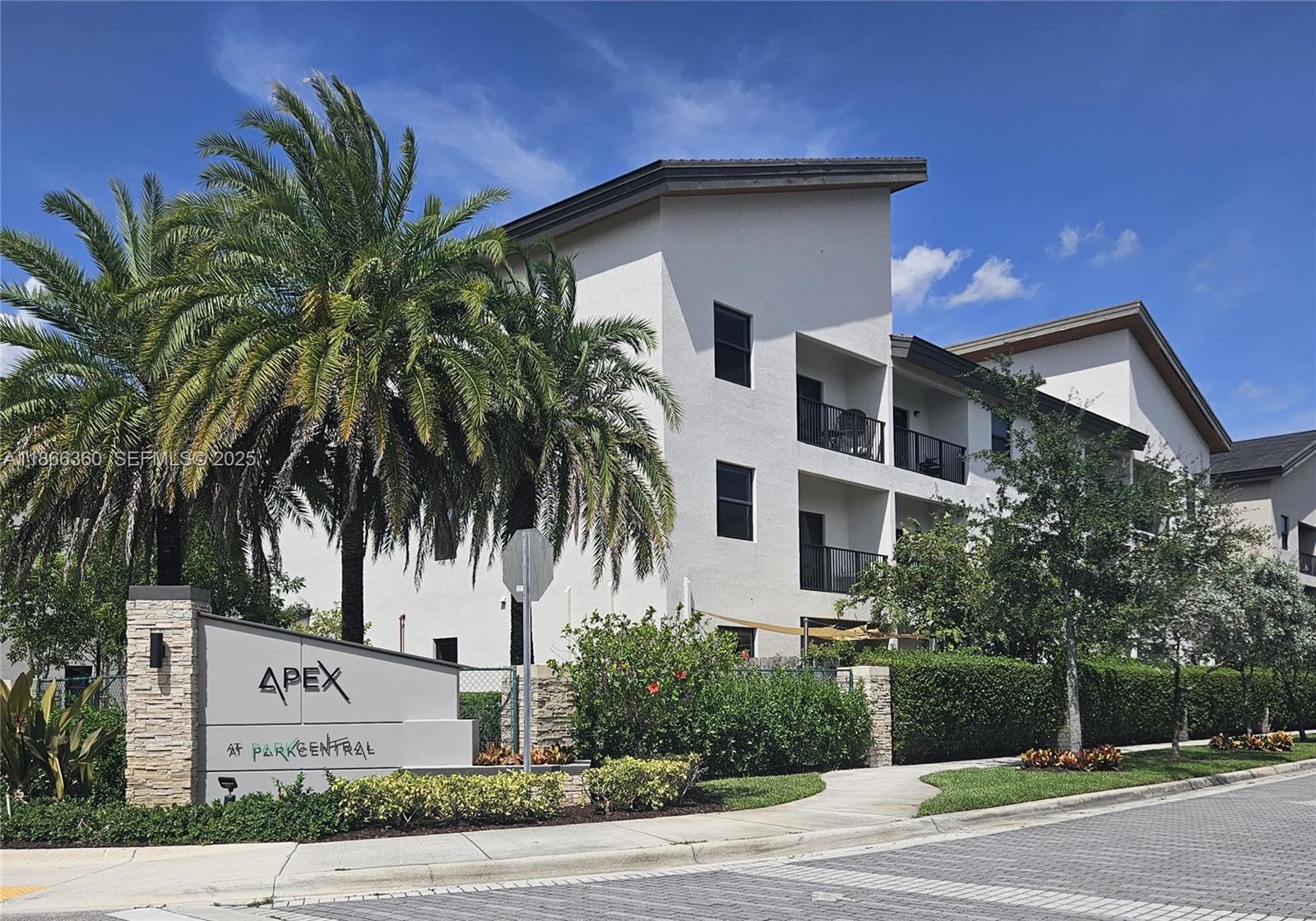 8175 NW 104th Avenue 35, Doral, FL 33178, Doral