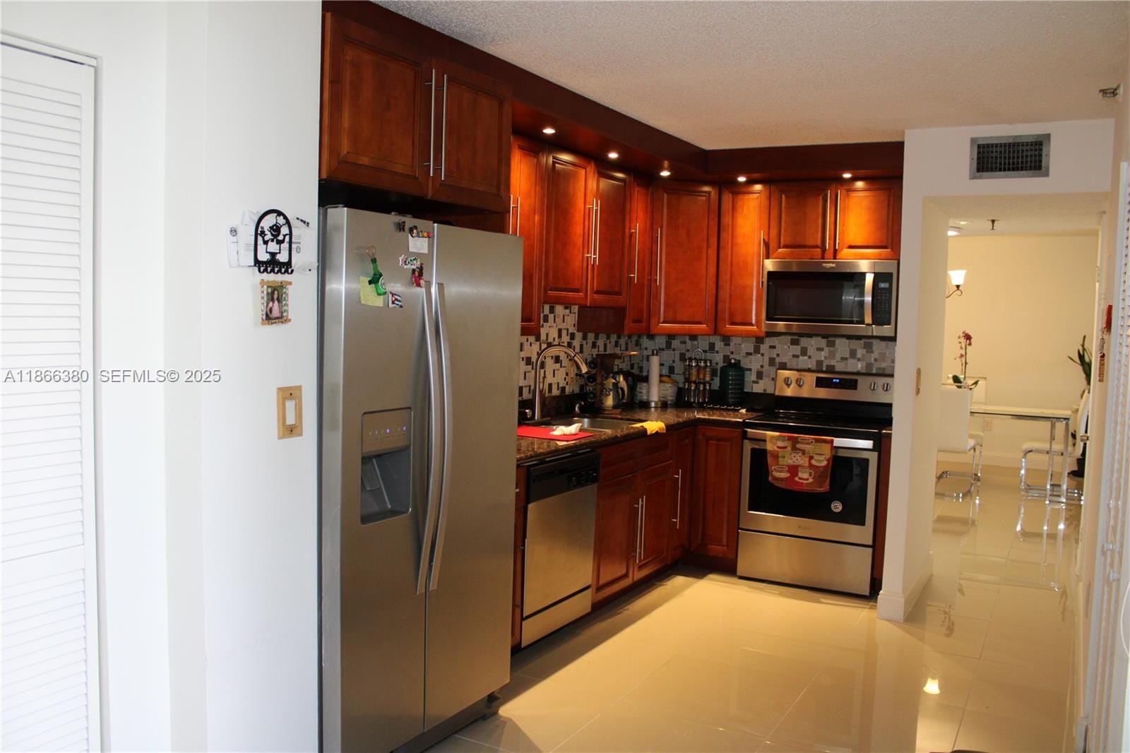 900 NE 195th Street 317, Miami, FL 33179 photo 15
