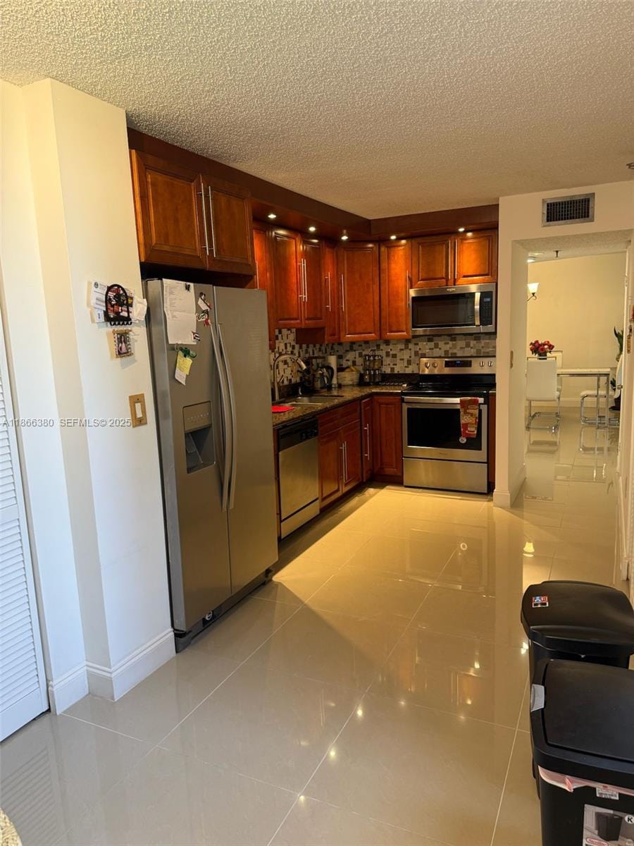 900 NE 195th Street 317, Miami, FL 33179 photo 17