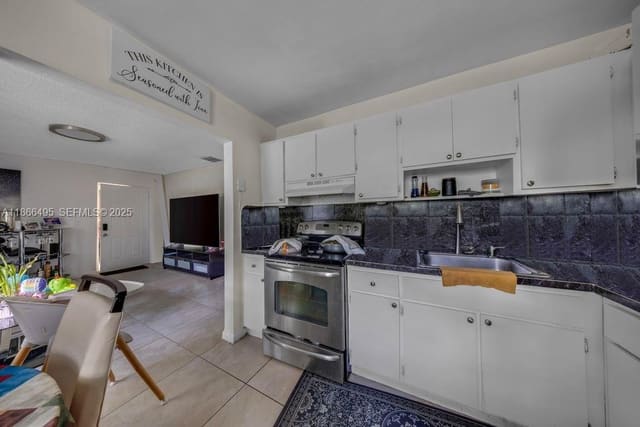 327 SW 13th Avenue, sold in Lawrence Estates Land Cos, Miami, FL