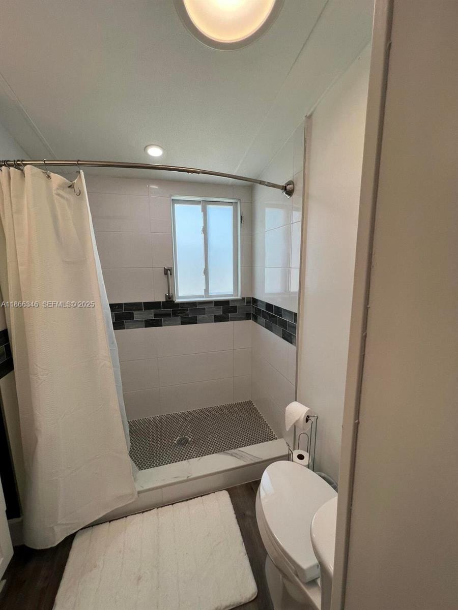 325 Calusa Street 499 — photo 9