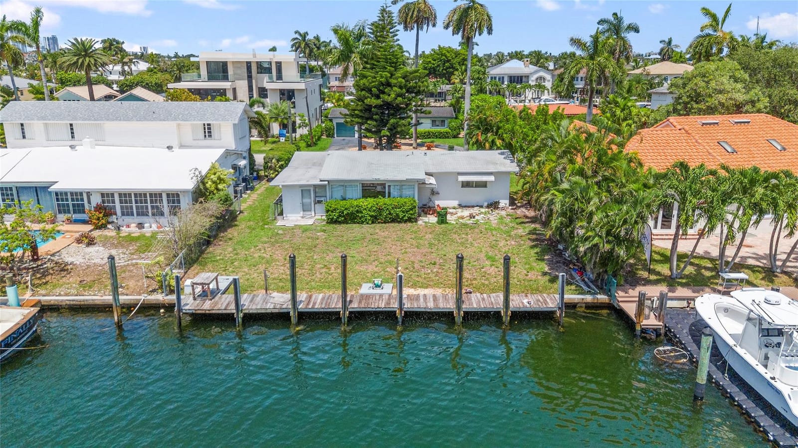 1642 SE 14th Street, Fort Lauderdale, FL 33316