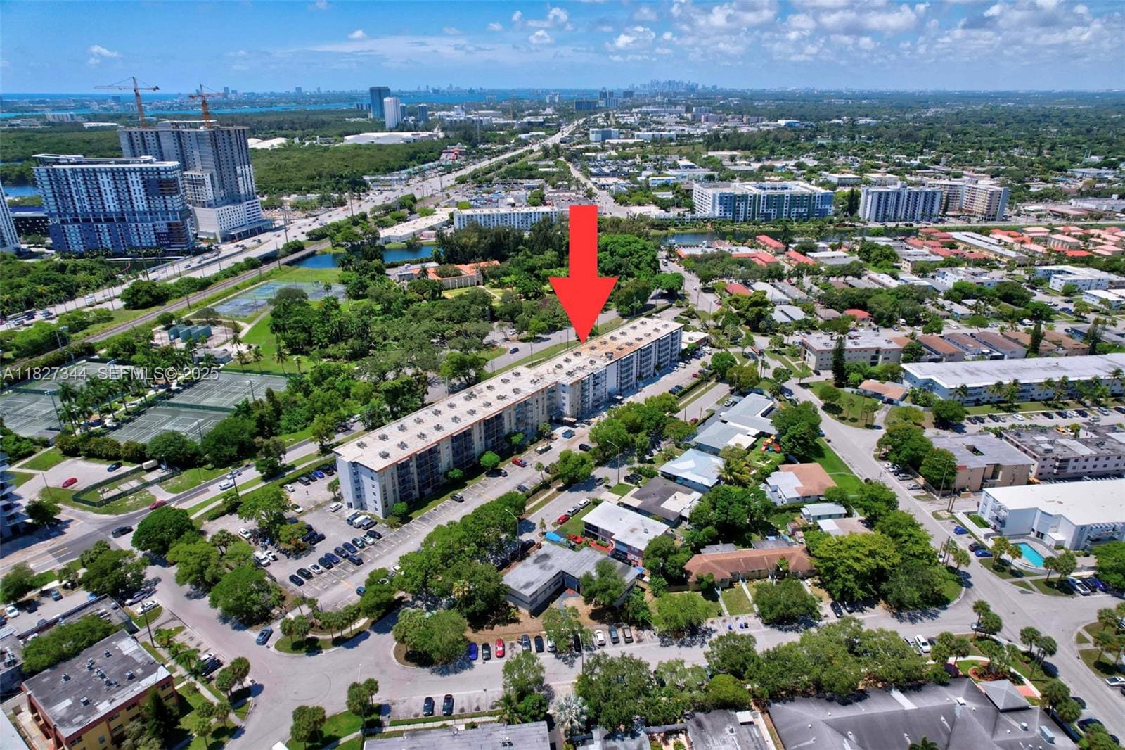 16851 NE 23rd Avenue 619, North Miami Beach, FL 33160 photo 22
