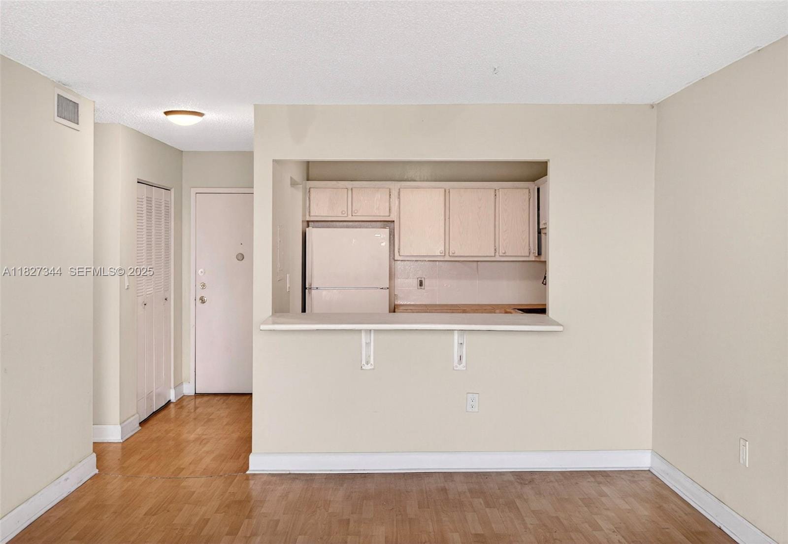 16851 NE 23rd Avenue 619, North Miami Beach, FL 33160 photo 7