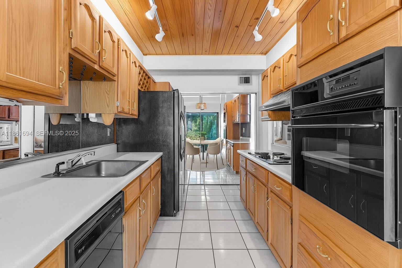 7909 SW 105th Avenue, Miami, FL 33173 photo 9
