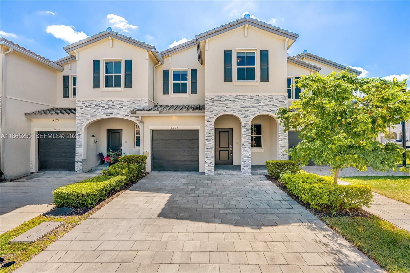 2608 SE 11th Court 2608, Homestead, FL 33035 photo 1