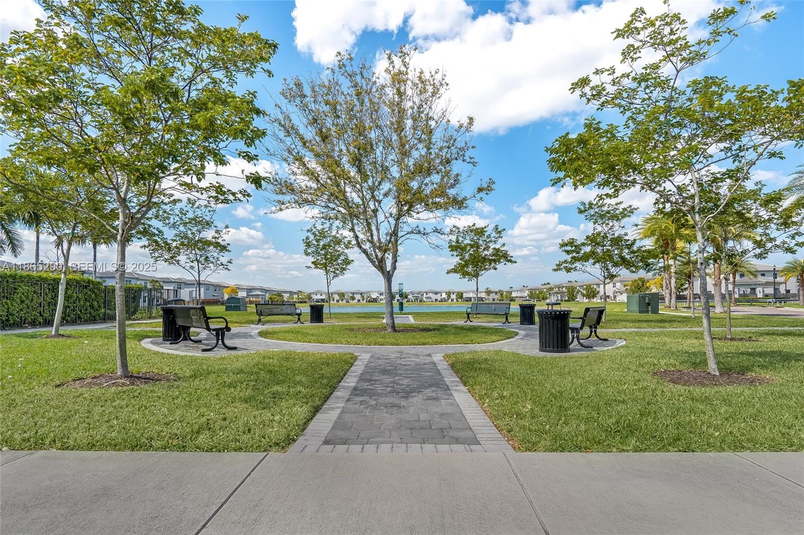 2608 SE 11th Court 2608, Homestead, FL 33035 photo 10