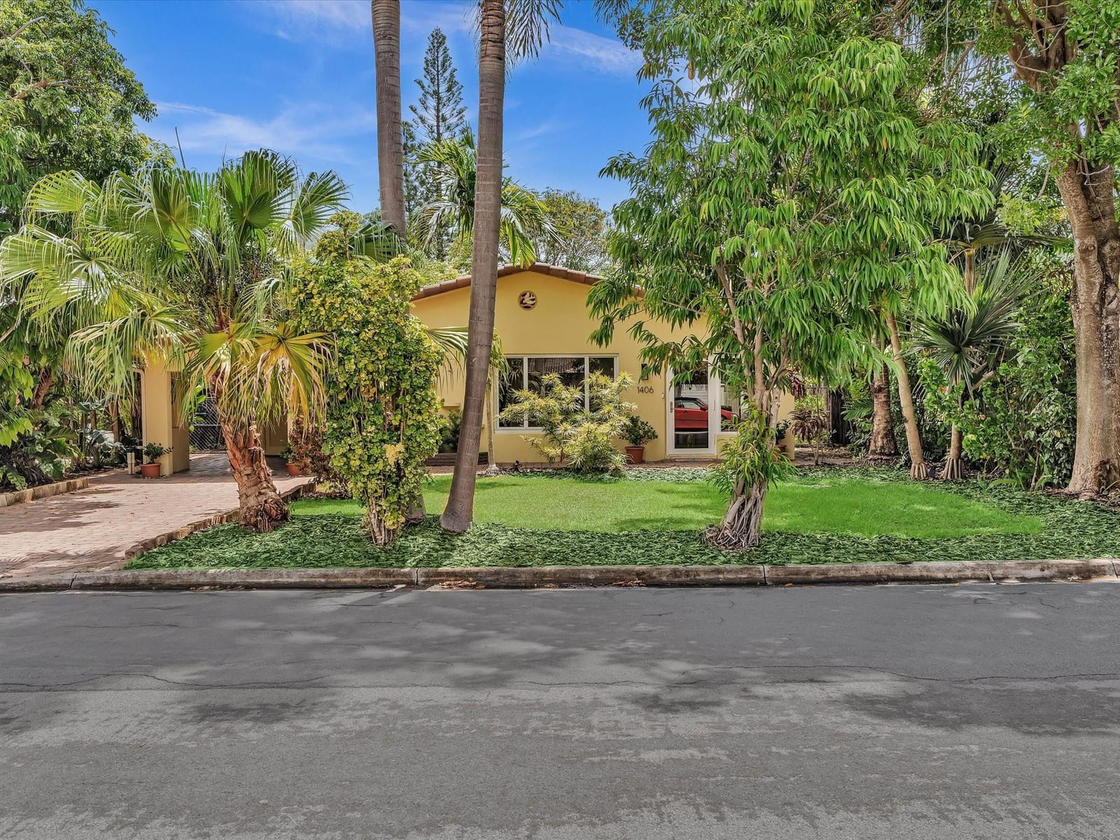 1406 NE 16th Terrace, Fort Lauderdale, FL 33304