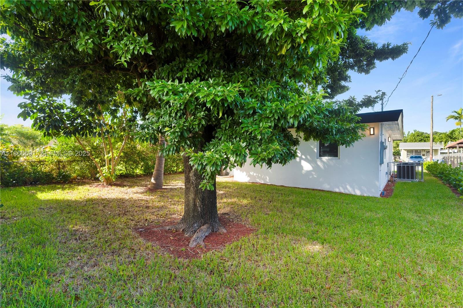 1428 NE 153rd Terrace, North Miami Beach, FL 33162 photo 28