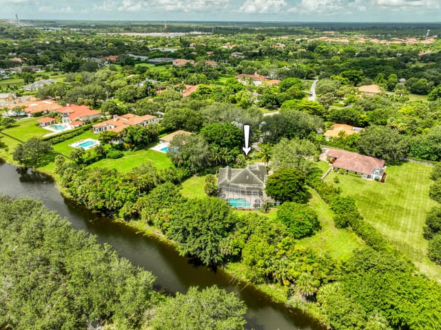 5631 Whirlaway Road, Palm Beach Gardens, FL 33418