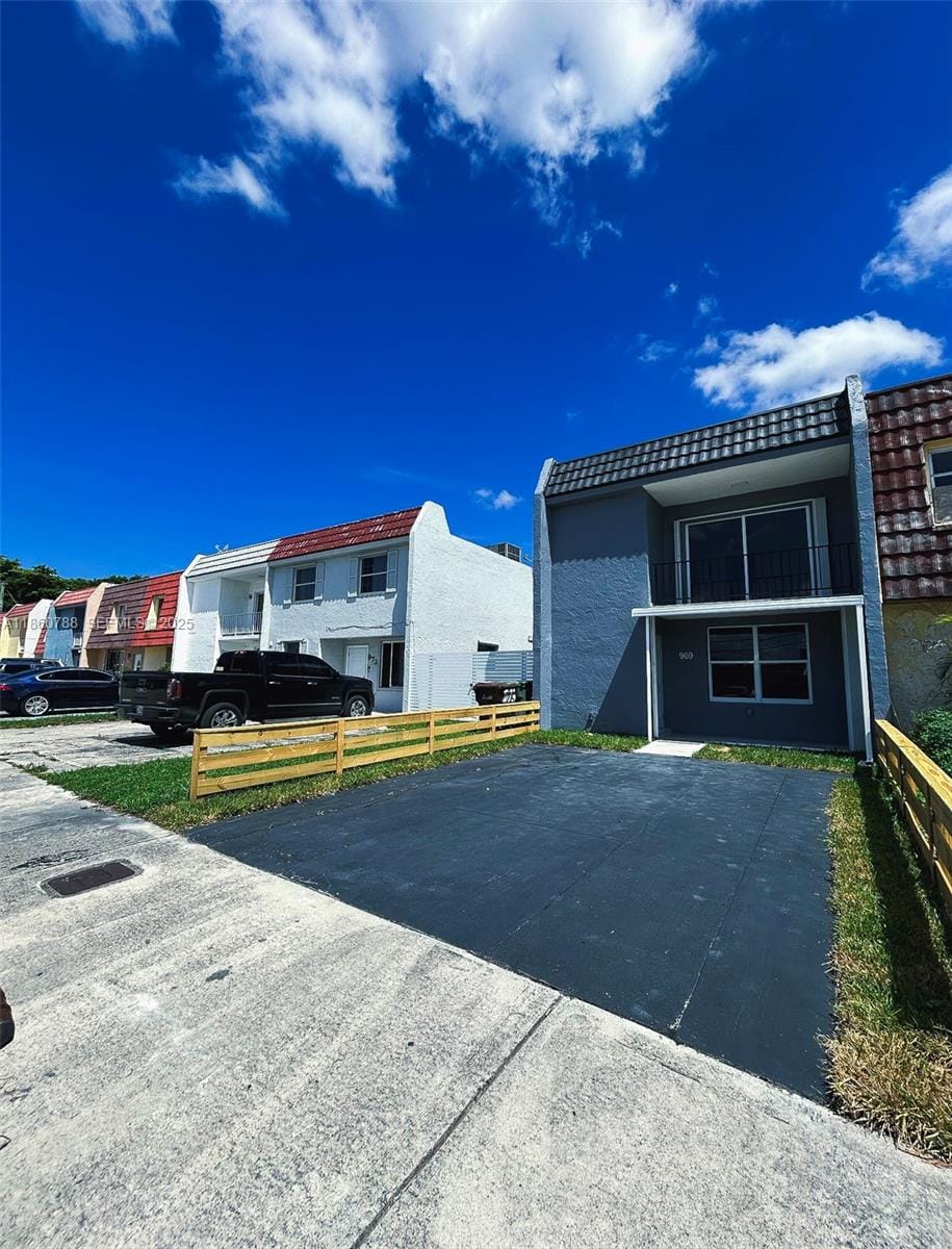 969 W 79th Street, Hialeah, FL 33014